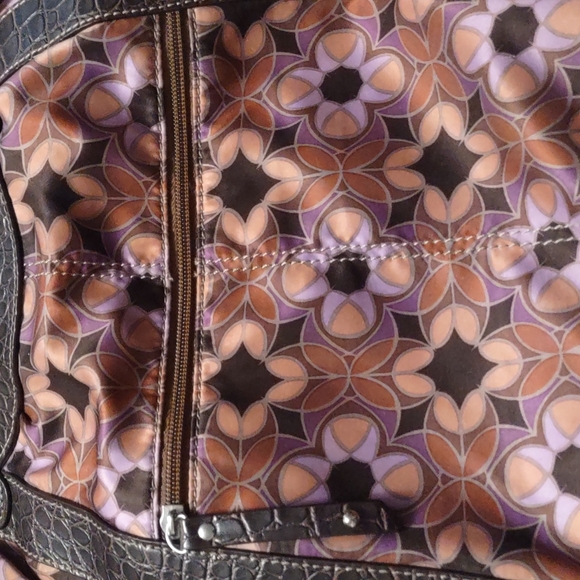 Victoria Roberts Floral Pattern bag, - Picture 6 of 12